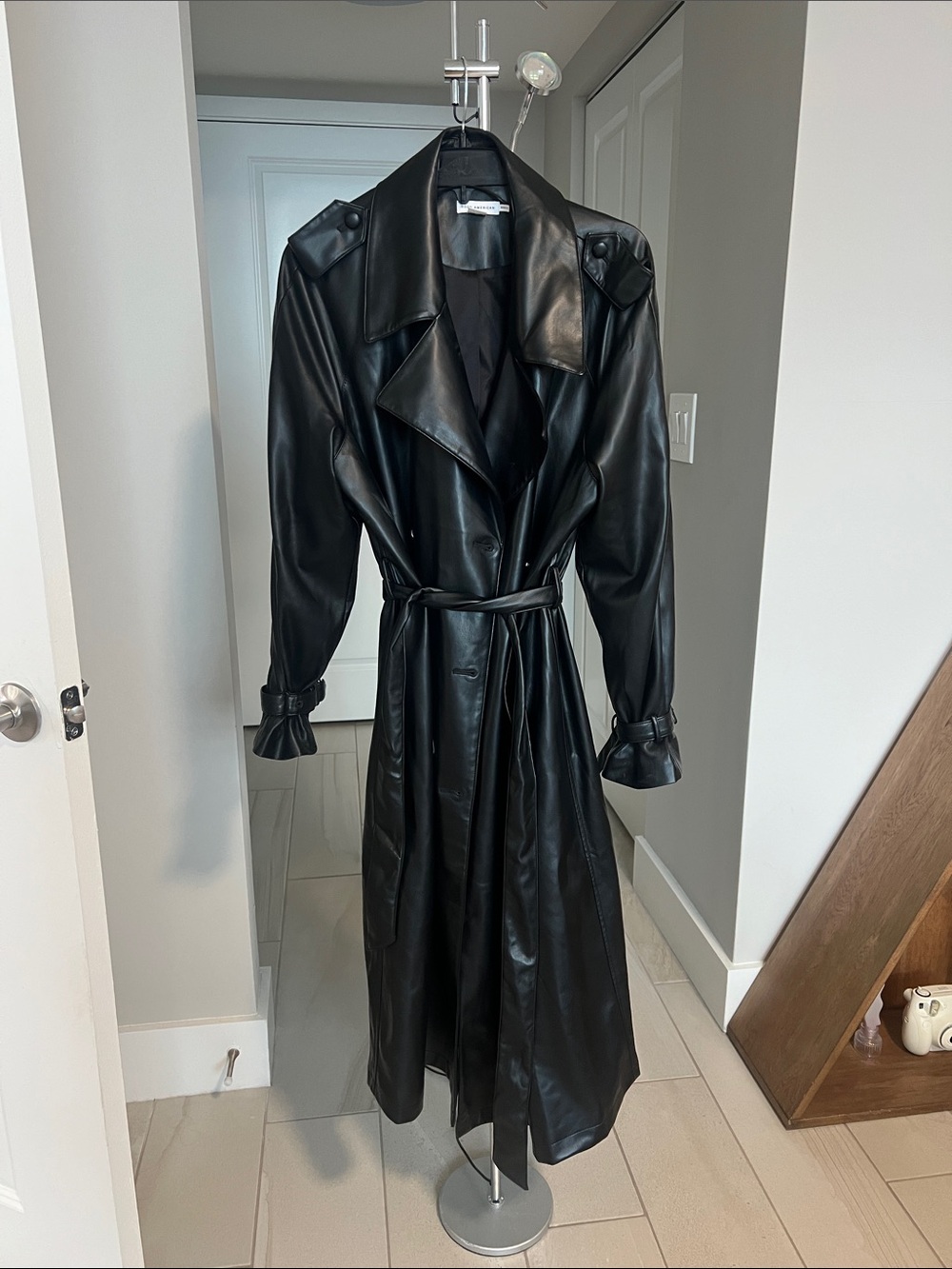 Good American Black Faux Leather Trench Coat with Belt